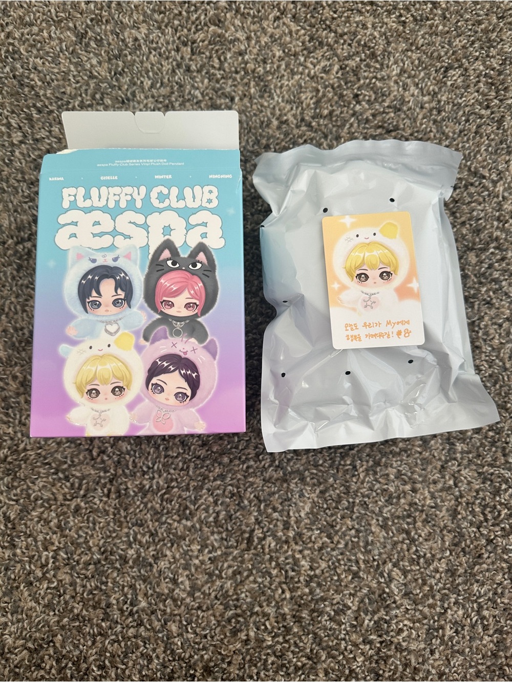 POP MART aespa Fluffy Club Series Vinyl Plush Doll Pendant Blind Box (Winter)